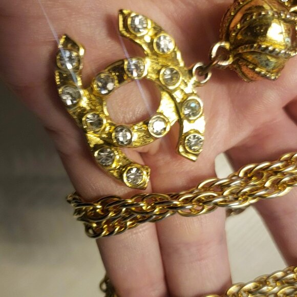 🚨SOLD🚨🩷✨Chanel Vintage Necklace Interlocking Strass/Crystal Necklace - Picture 4 of 16